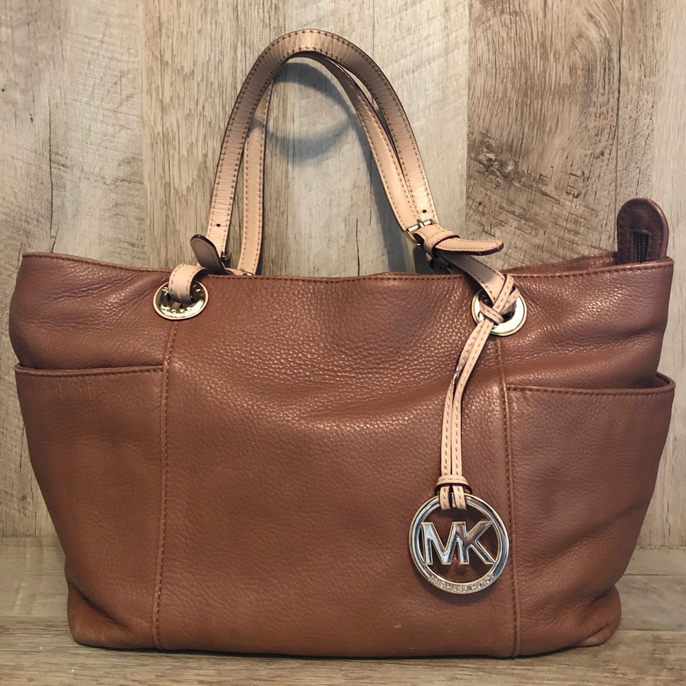Michael Kors Women’s brown shoulder bag
